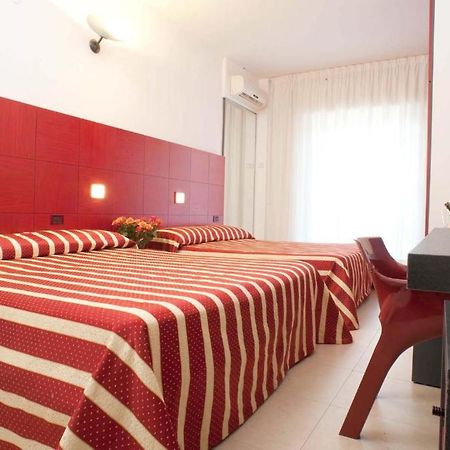 Garden Hotel Molfetta Exterior photo