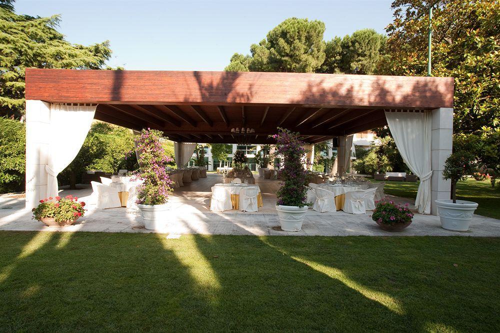 Garden Hotel Molfetta Exterior photo