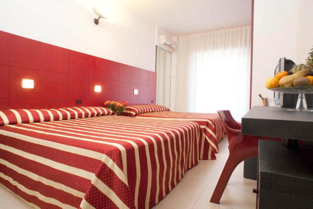 Garden Hotel Molfetta Exterior photo