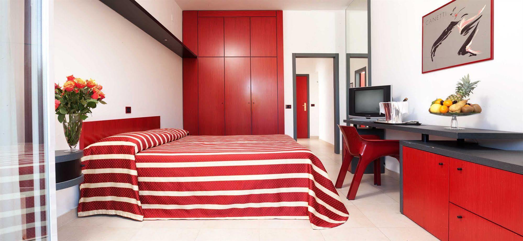 Garden Hotel Molfetta Exterior photo